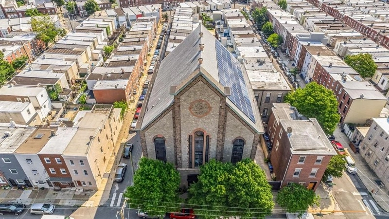 Просторный дом с 8 спальнями во Филадельфии, США