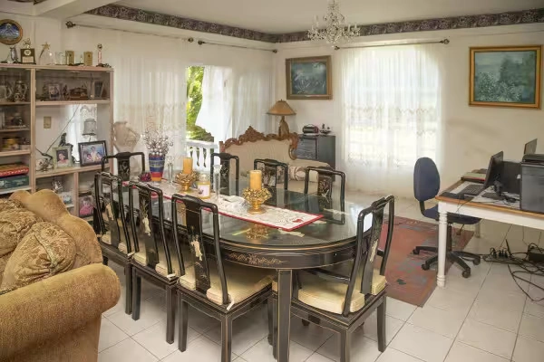 Уютный дом 8+1 в Сент-Джонсе, Антигуа и Барбуда