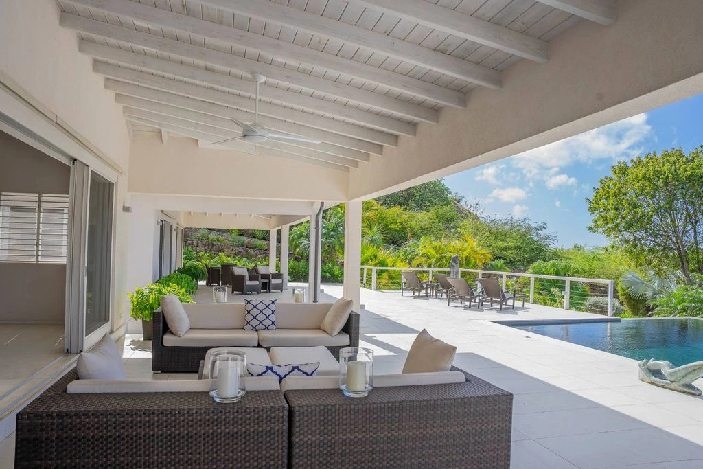 Просторный дом 1623 m2 в Сент-Джонсе, Антигуа и Барбуде