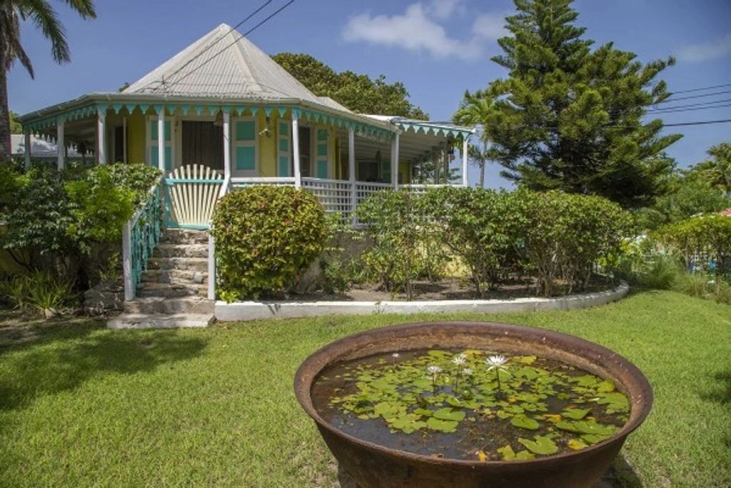 Просторный дом 465 м² в Сент-Джонсе, Антигуа и Барбуда