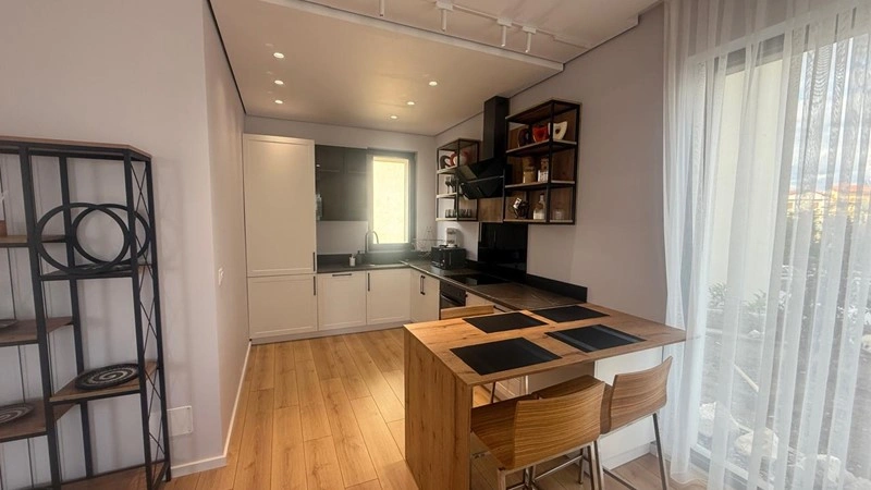 Просторная вилла 148 m² в Тиране, Албания