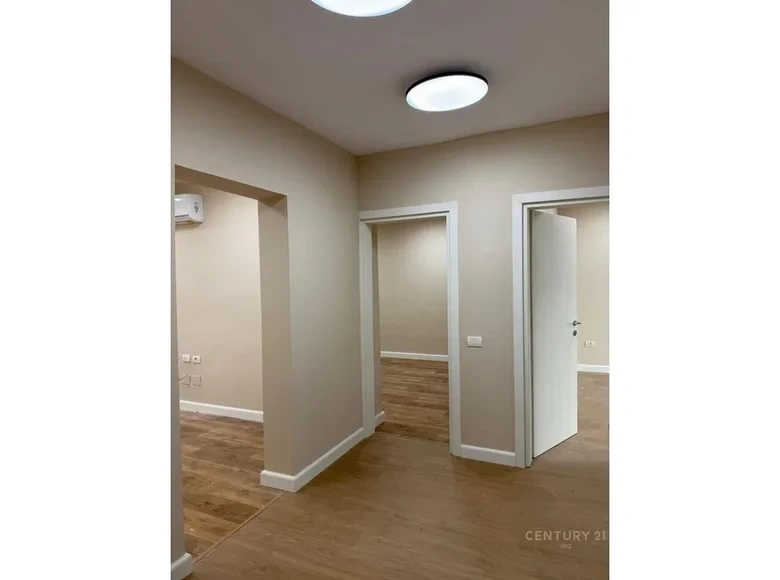 Эксклюзивная квартира 109 м² в Тиране, Албания