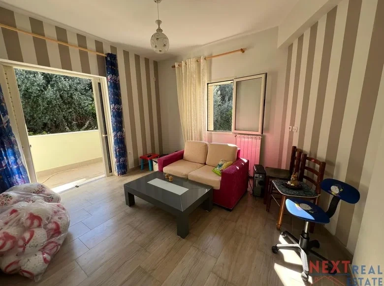 Просторный дом 204 м² в Эльбасане, Албания