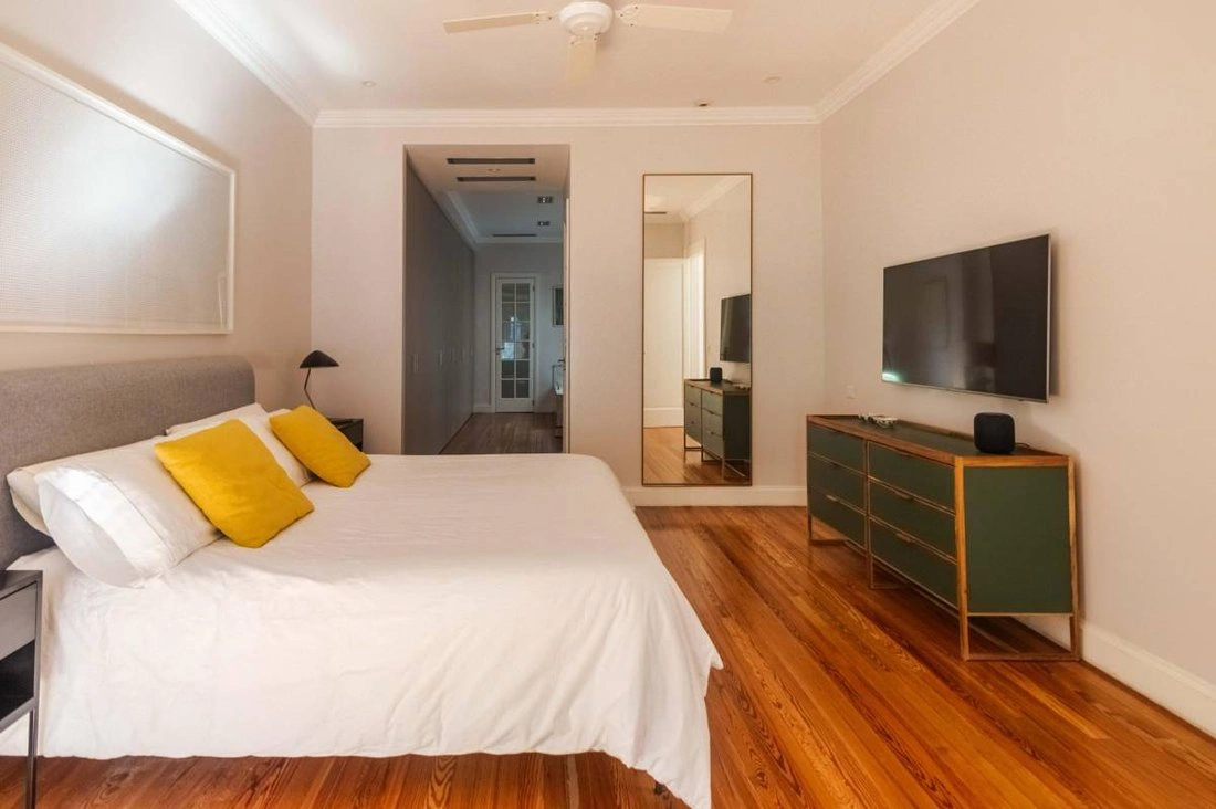 Дом 487 m2 с балконом в Буэнос-Айресе, Аргентина