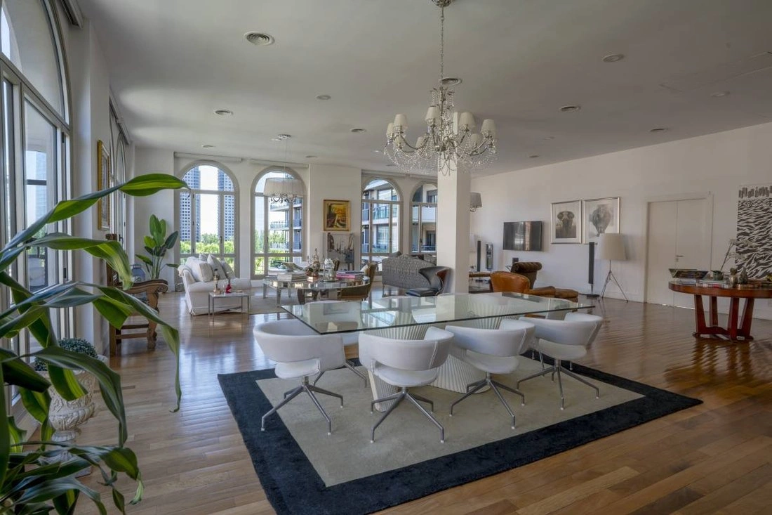 Квартира 267 m2 с открытым парковочным местом в Буэнос-Айресе, Аргентина