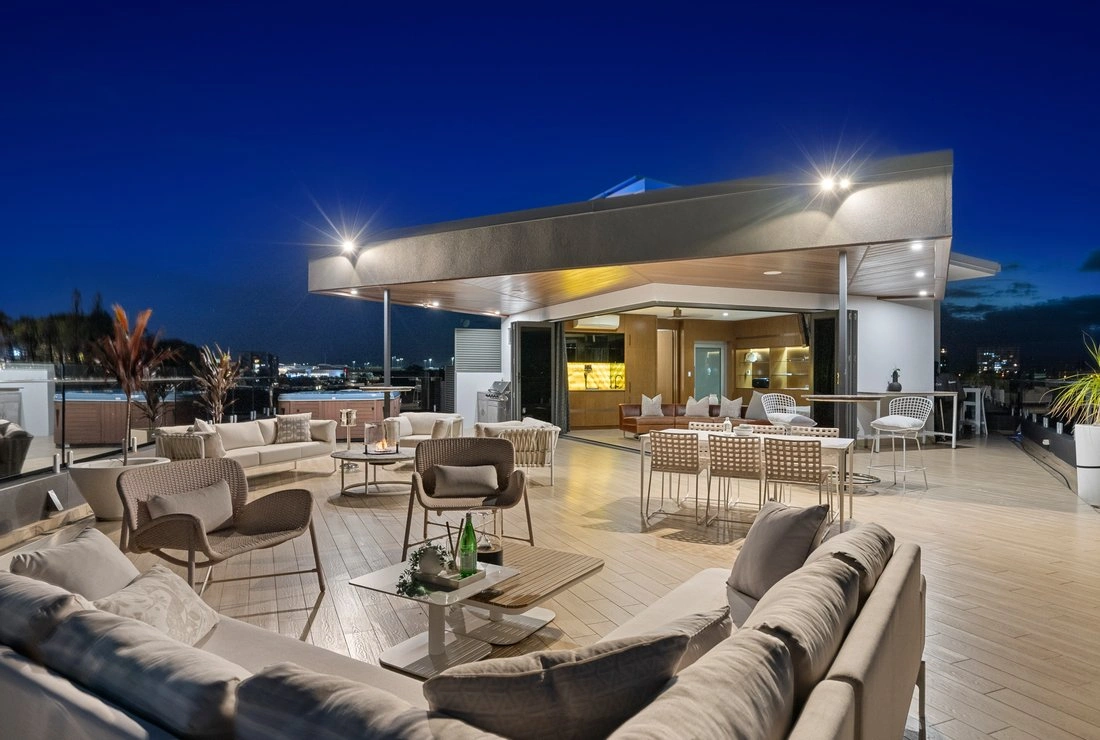 Дом 1343 m2 на Голд-Косте, Австралия