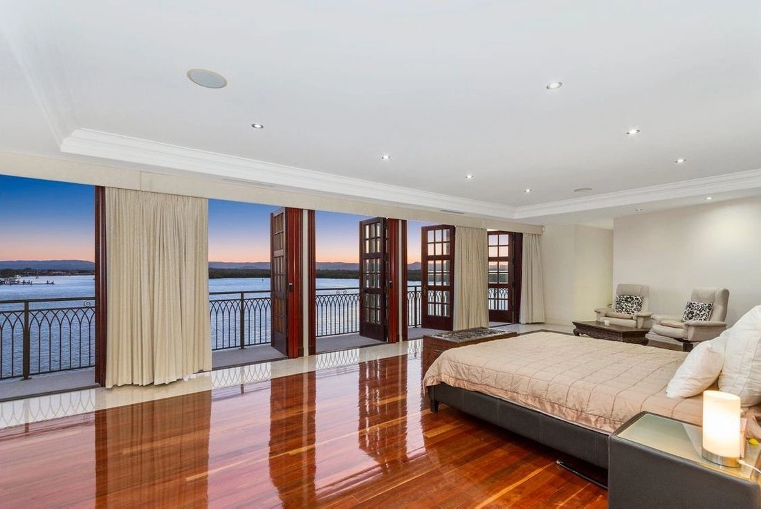 Дом 2428 m2 в Голд‑Косте, Австралия