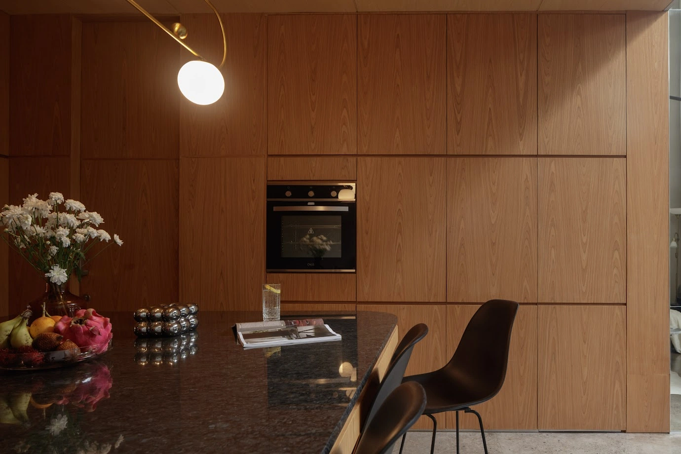 Таунхаус 123 m2 с крытым бассейном в Бераве, Индонезия