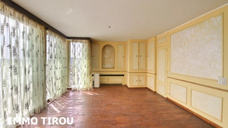 Уютная квартира 91 м² в Шарлеруа, Бельгия