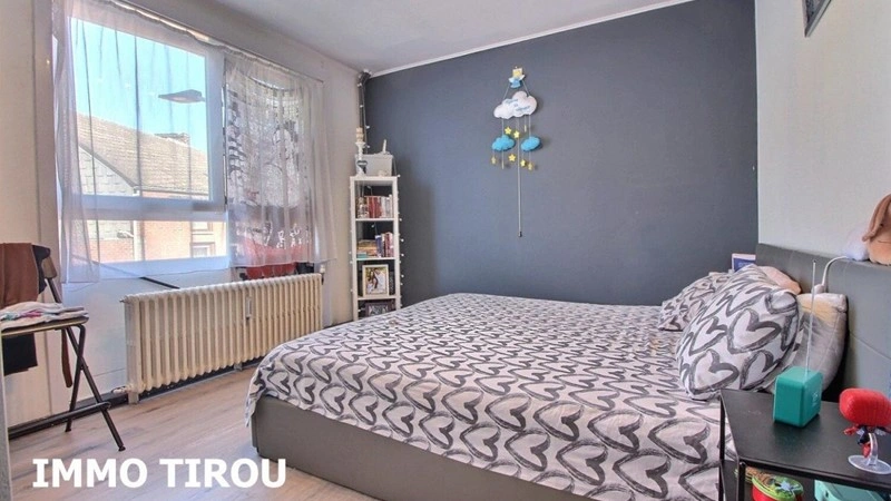 Просторная квартира 119 м² в Шарлеруа, Бельгия