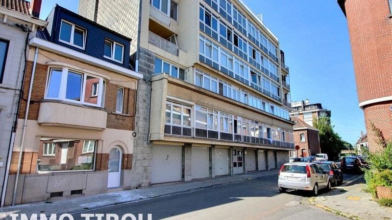 Уютная квартира 2+1 в Шарлеруа, Бельгия