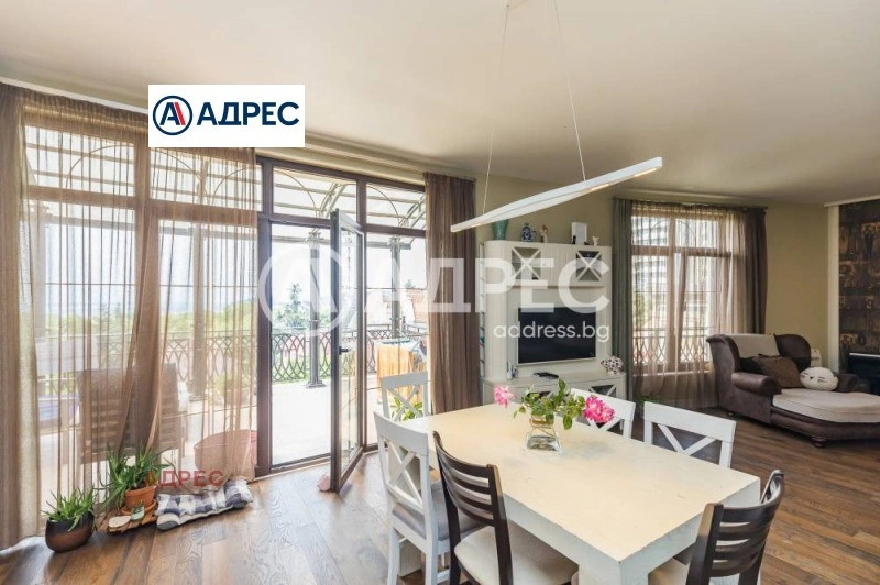 Просторный дуплекс 225 m² в Варне, Болгария