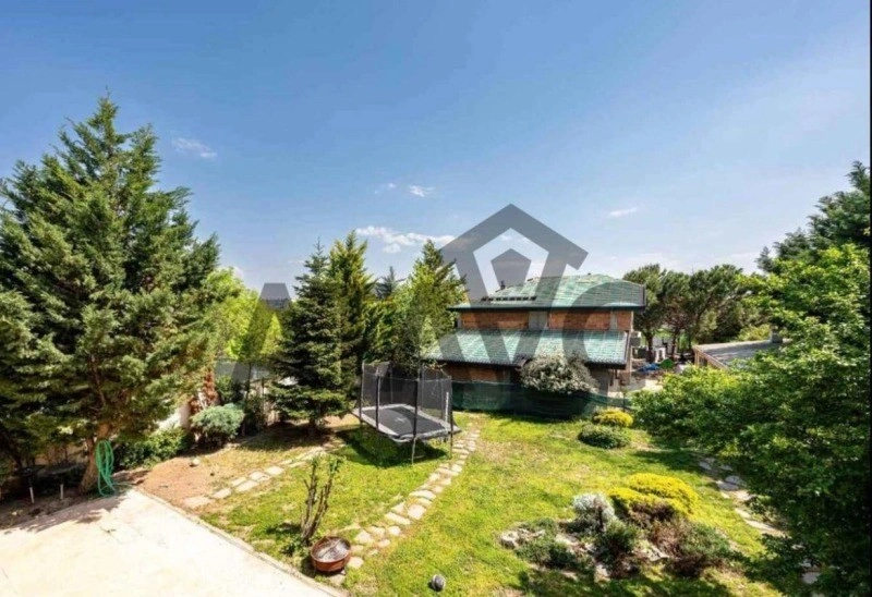 Просторный дом с 3 спальнями в Пловдиве, Болгария