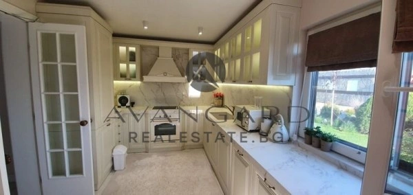 Светлый дом 222 м² в Пловдиве, Болгария