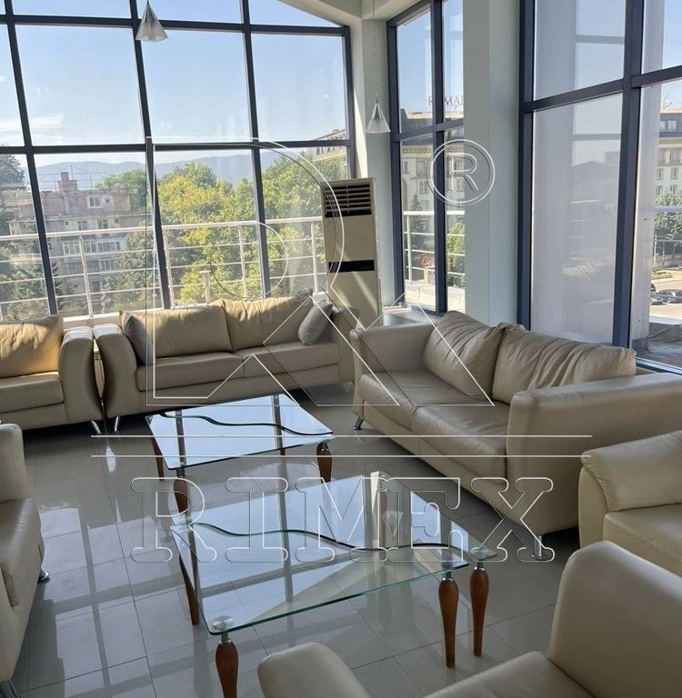 Престижный пентхаус 293 м² в Пловдиве, Болгария