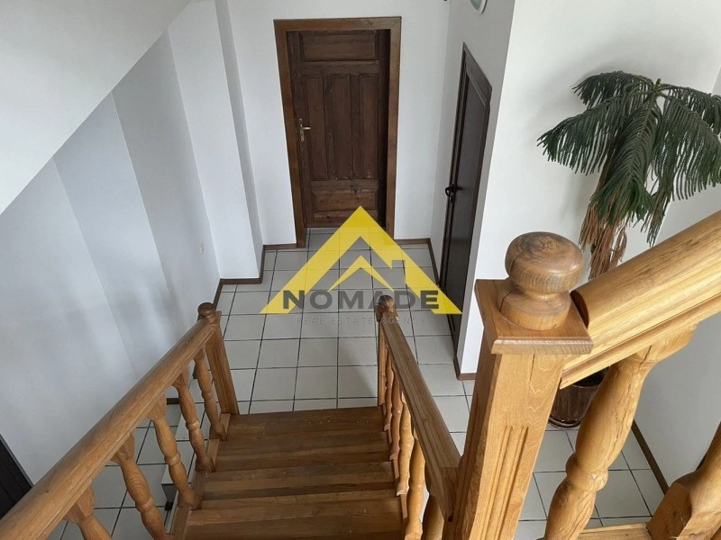 Просторный дом 400 m² в Пловдиве, Болгария