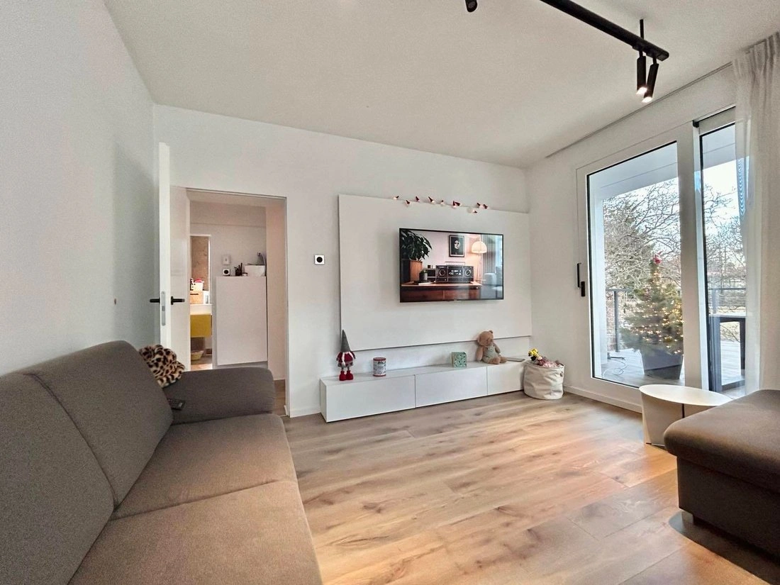 Просторный дом с 3 спальнями в Софии, Болгария