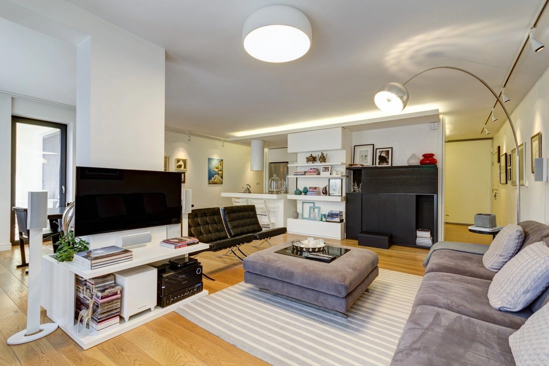 Современная 4‑комнатная квартира в Софии, Болгария