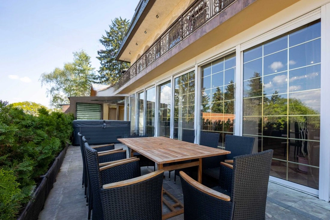 Комфортный дом с 6 спальнями в Софии, Болгария