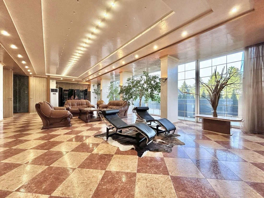 Комфортный дом с 6 спальнями в Софии, Болгария