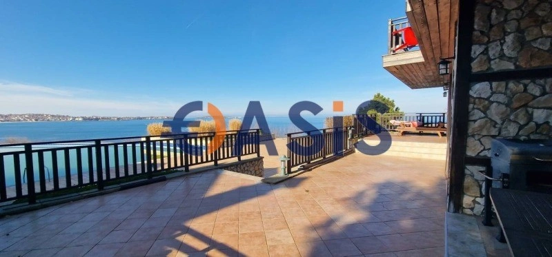 Уютная вилла с 5 спальнями в Созополе, Болгария