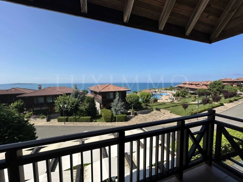 Просторный дом с 3 спальнями в Созополе, Болгария