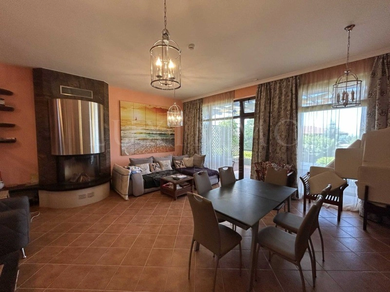 Просторный дом с 3 спальнями в Созополе, Болгария