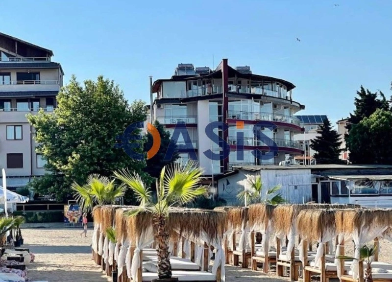 Светлая квартира 316 m2 в Ахелой, Болгария