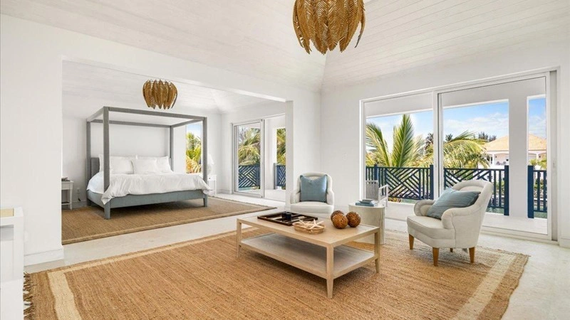 Дом 8+1 с видом на океан в Нассау, Багамы