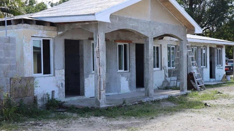 Дом с балконом в Фрипорте, Багамы