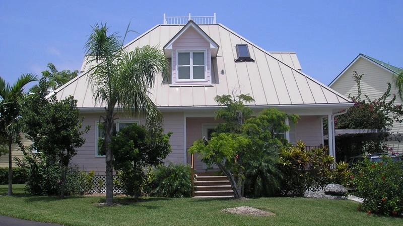 Дом 4+1 с садом в Фрипорте, Багамы