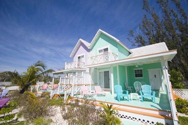 Дом 3+1 с парковкой в Фрипорте, Багамы