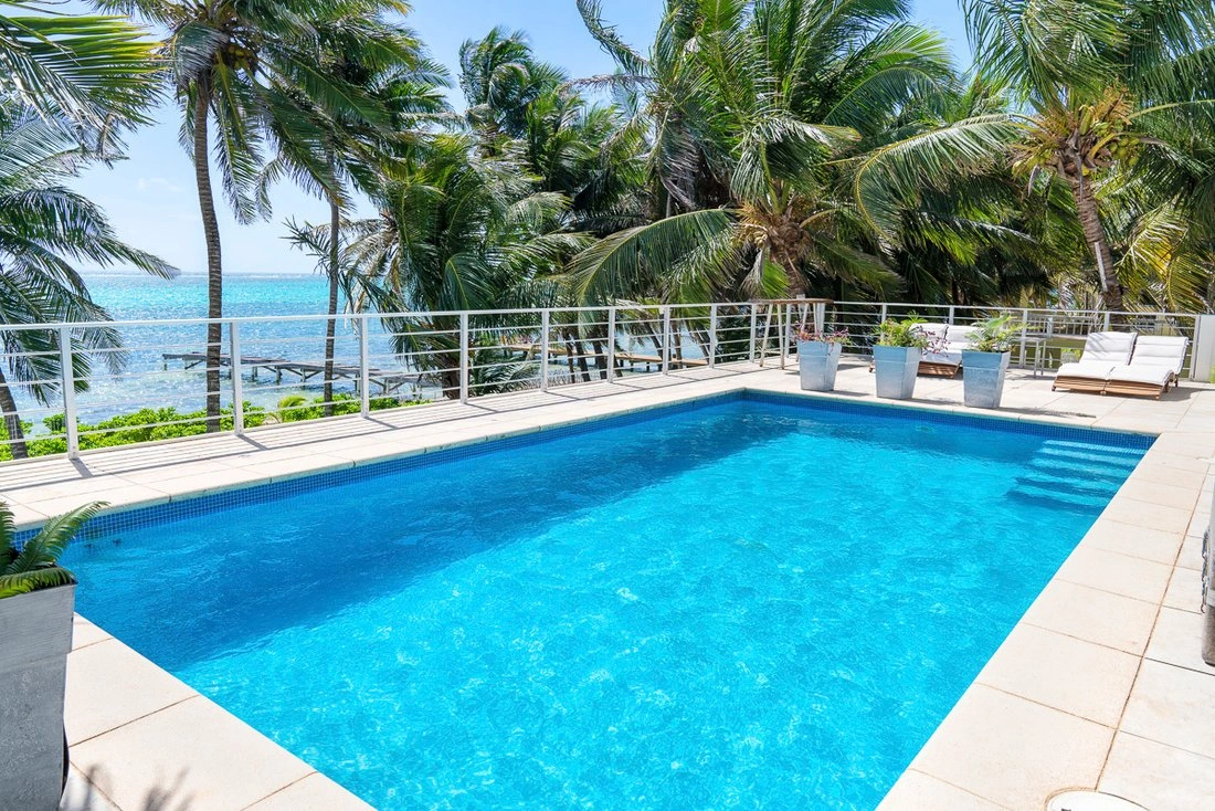 Дом 350 m2 с садом в Сан‑Педро, Белиз