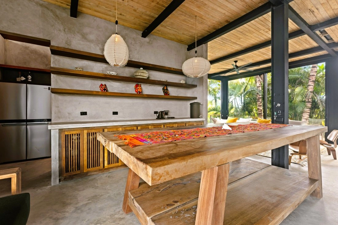 Дом 4+1 с видом на горы в Пласенсии, Белиз