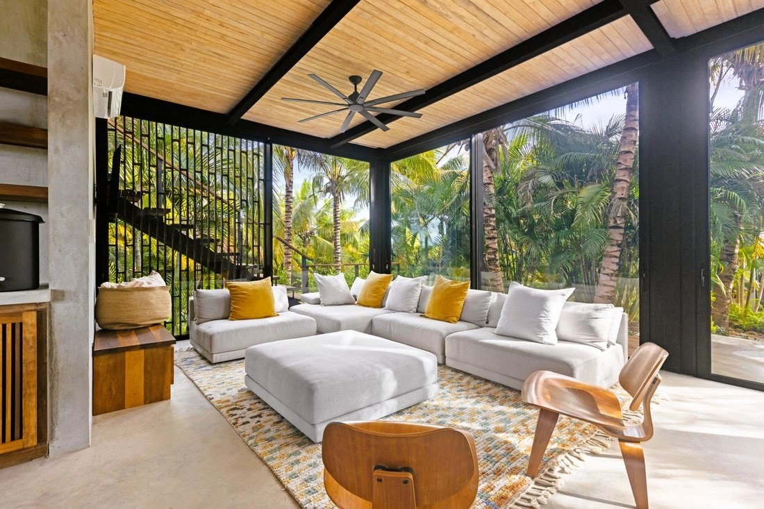 Дом 4+1 с видом на горы в Пласенсии, Белиз