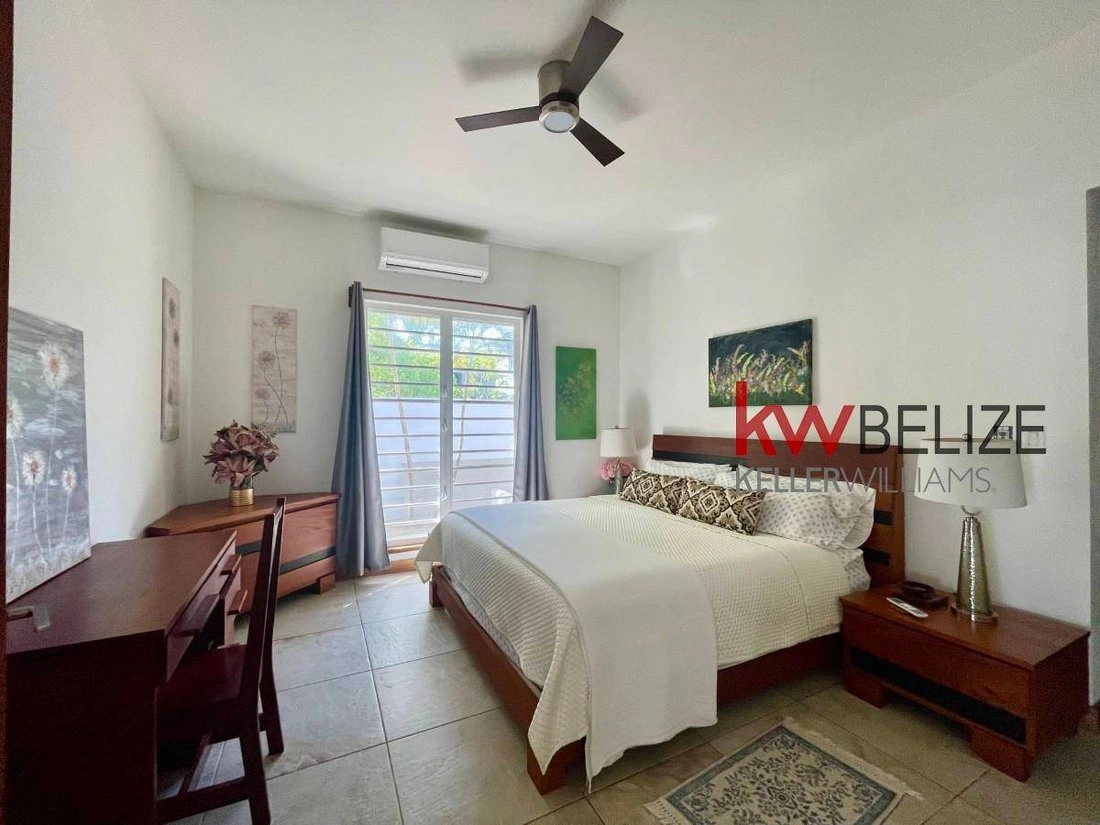 Дом 233 m2 с террасой в Пласенсии, Белиз