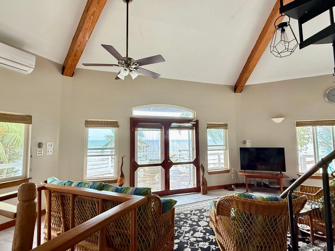 Вилла 263 m² с парковкой в Пласенсии, Белиз