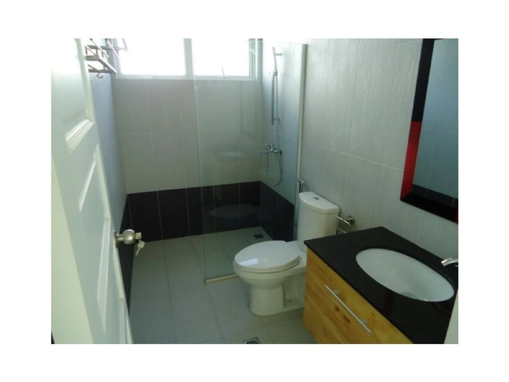 Дом 186 m2 с садом в Bandar Seri Begawan, Brunei