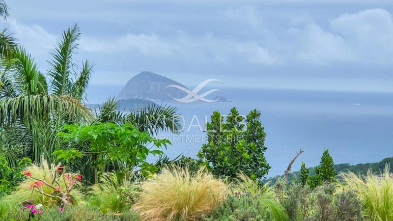 Большой дом 5+1 в районе Чудесного города Рио-де-Жанейро, Бразилия