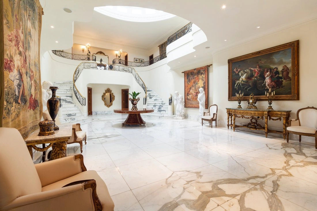 Дом 2052 m2 с садом в Sao Paulo, Brazil