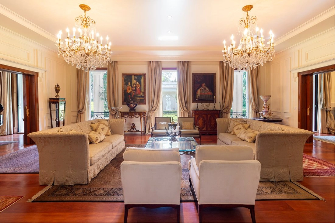 Дом 2052 m2 с садом в Sao Paulo, Brazil