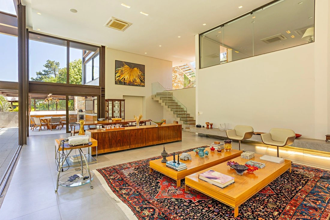 Дом 1000 m2 с лифтом в Сан-Паулу, Бразилия