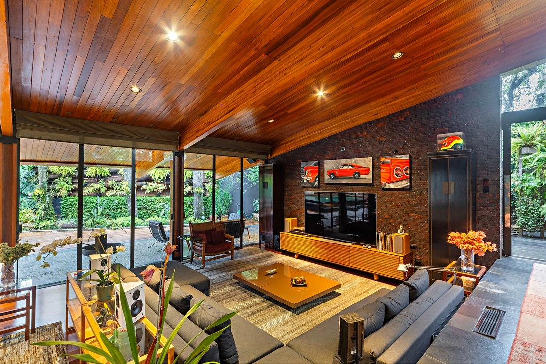 Дом 700 m2 с видом на горы в Сан-Паулу, Бразилия