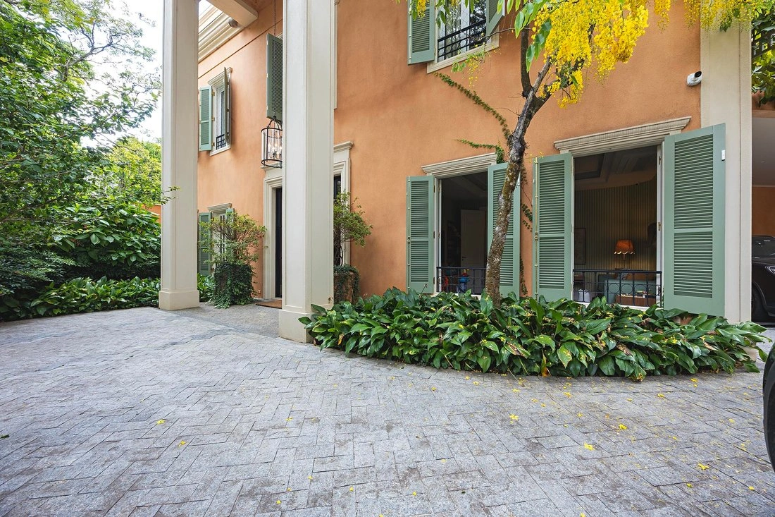 Дом 4+1 с террасой в Сан-Паулу, Бразилия