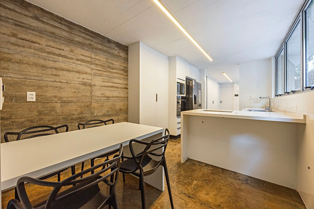 Дом 330 м² с садом в Сан‑Паулу, Бразилия