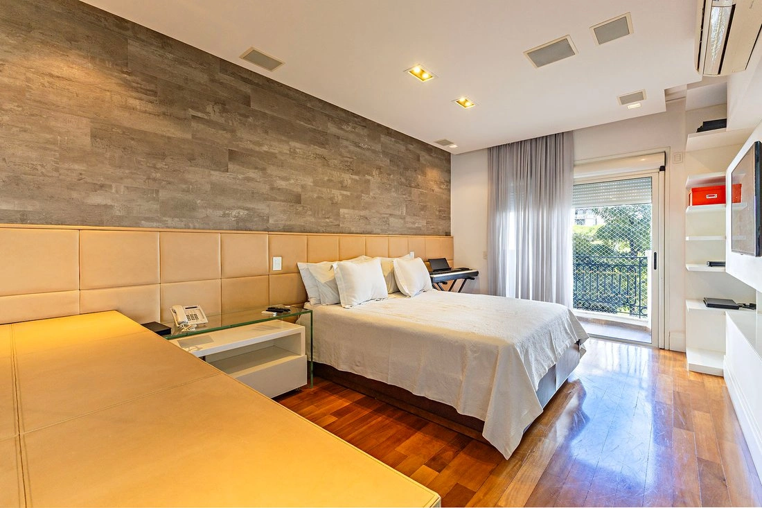 Квартира 245 m2 с гаражом в Сан-Паулу, Бразилия