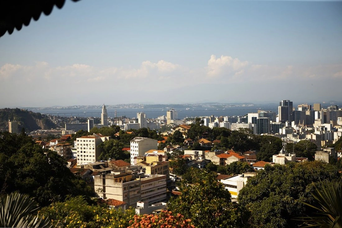 Дом 1425 m2 с гаражом в Рио-де-Жанейро, Бразилия