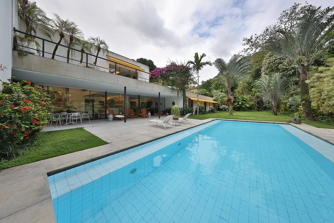 Дом 817 м² с гаражом в Рио‑де‑Жанейро, Бразилия