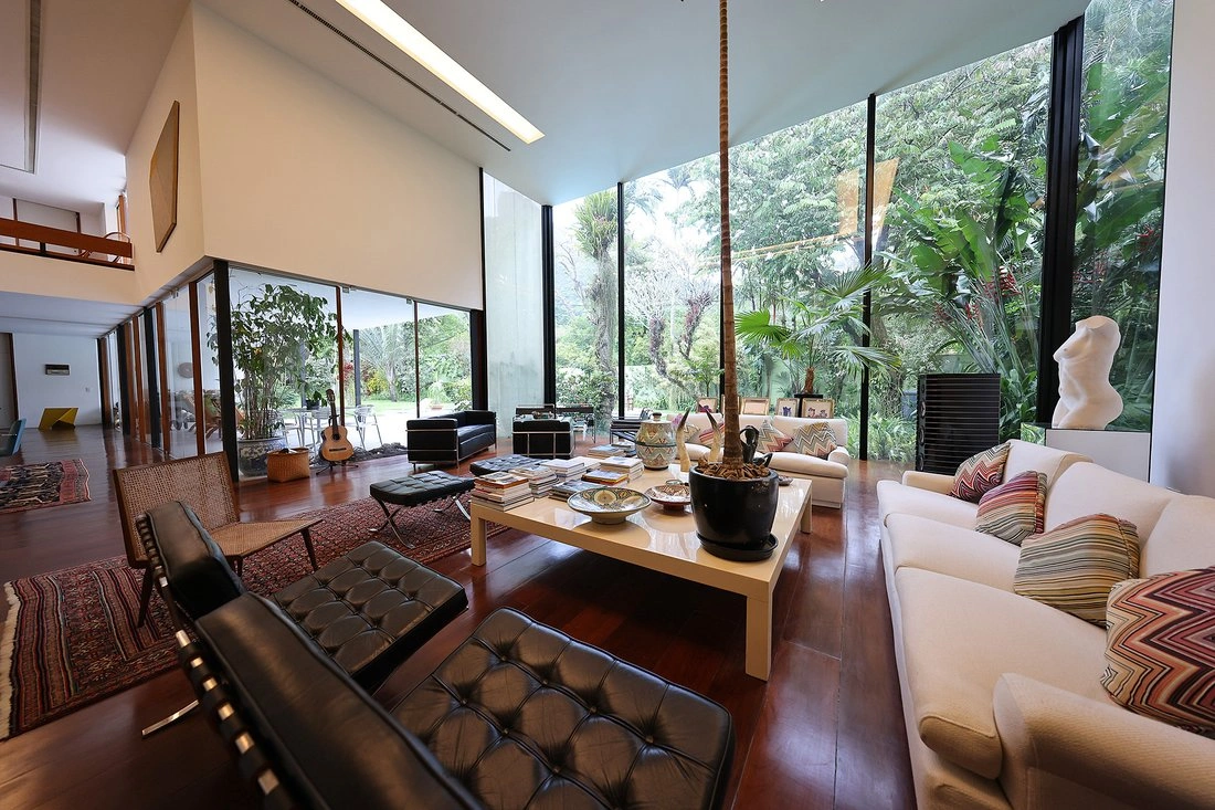 Дом 817 м² с гаражом в Рио‑де‑Жанейро, Бразилия