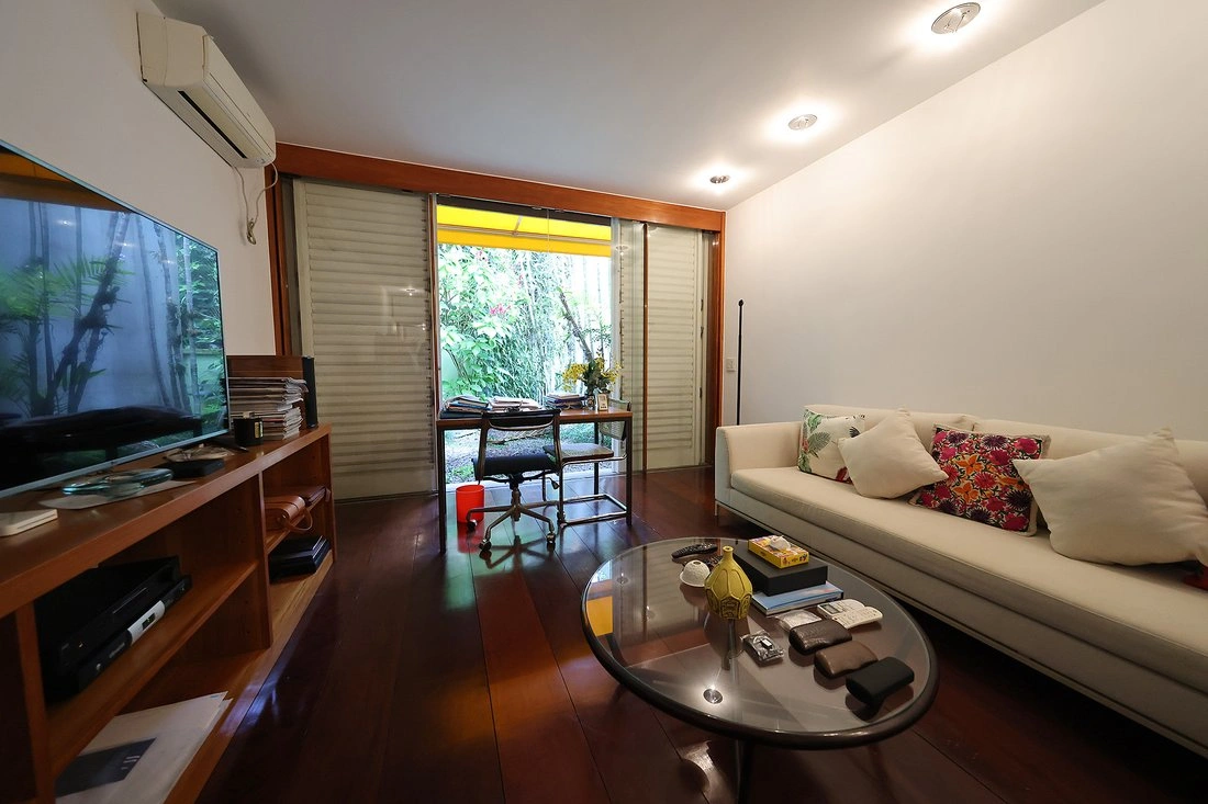 Дом 817 м² с гаражом в Рио‑де‑Жанейро, Бразилия